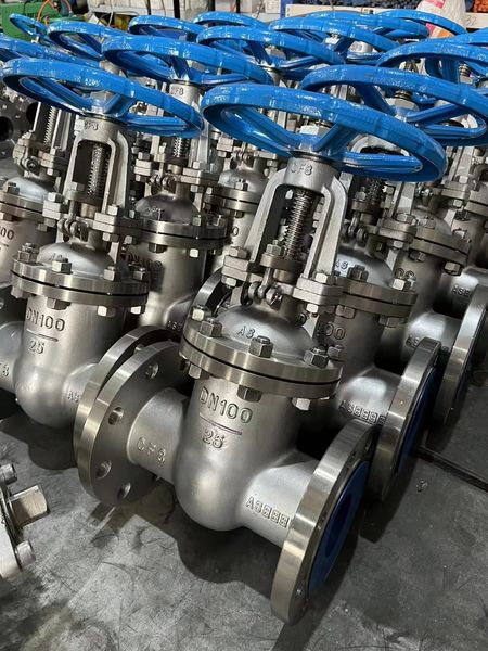 Shanghai Jianggong Valve Manufacturing Co., Ltd. línea de producción del fabricante