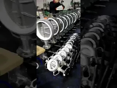 Cuerpo de acero inoxidable impulsado por engranaje de gusano y válvula de mariposa tipo wafer sentado en PTFE